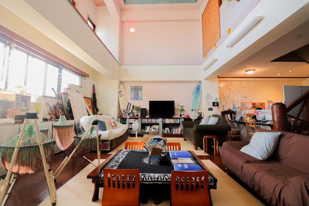 All Friends Guest House Nago Exterior foto