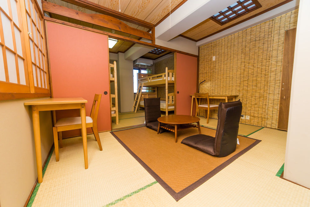 All Friends Guest House Nago Exterior foto